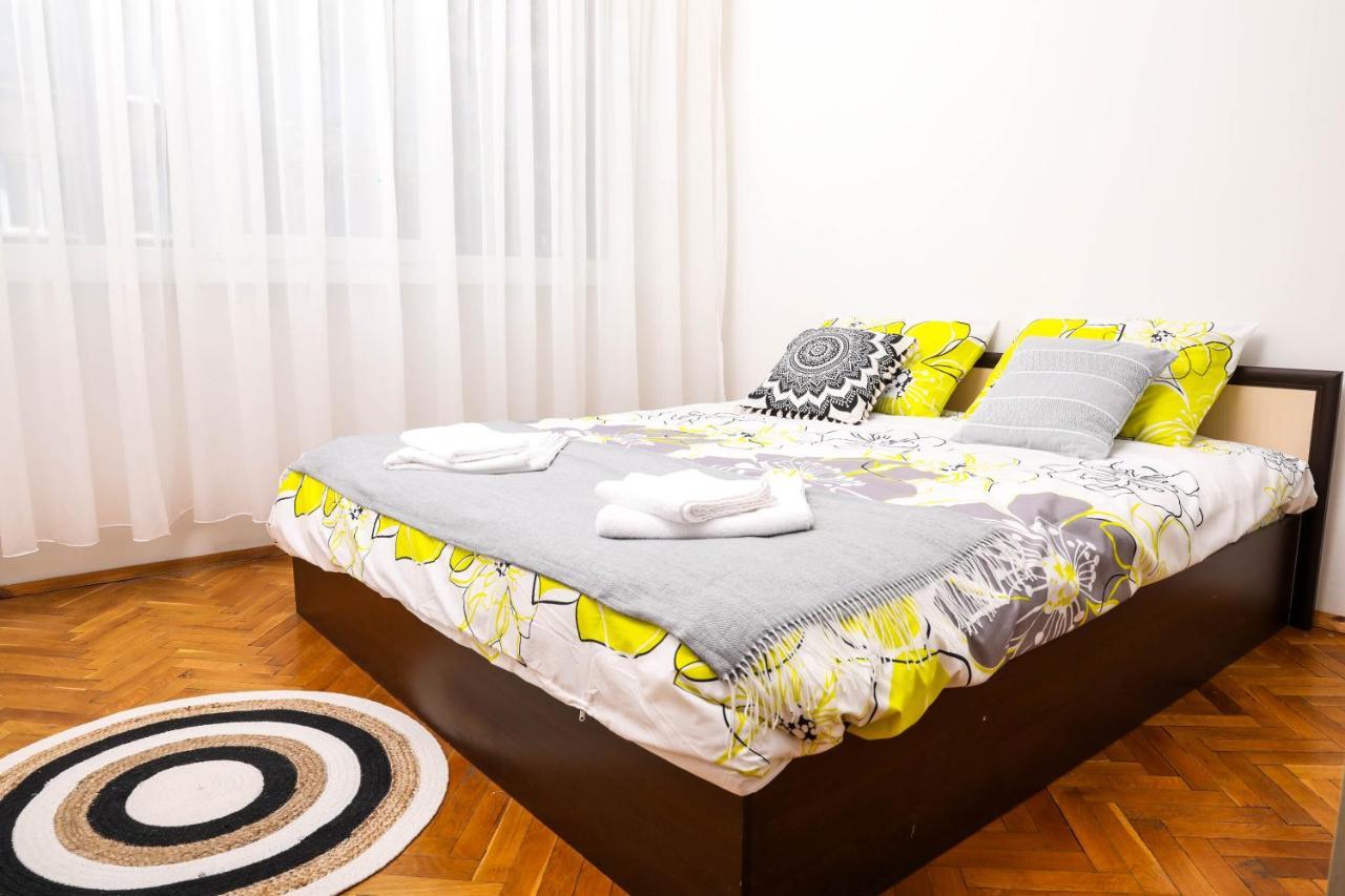 Krichim Apartments,Three-Bedroom, Large Apartment, Top Center Sofia Eksteriør billede